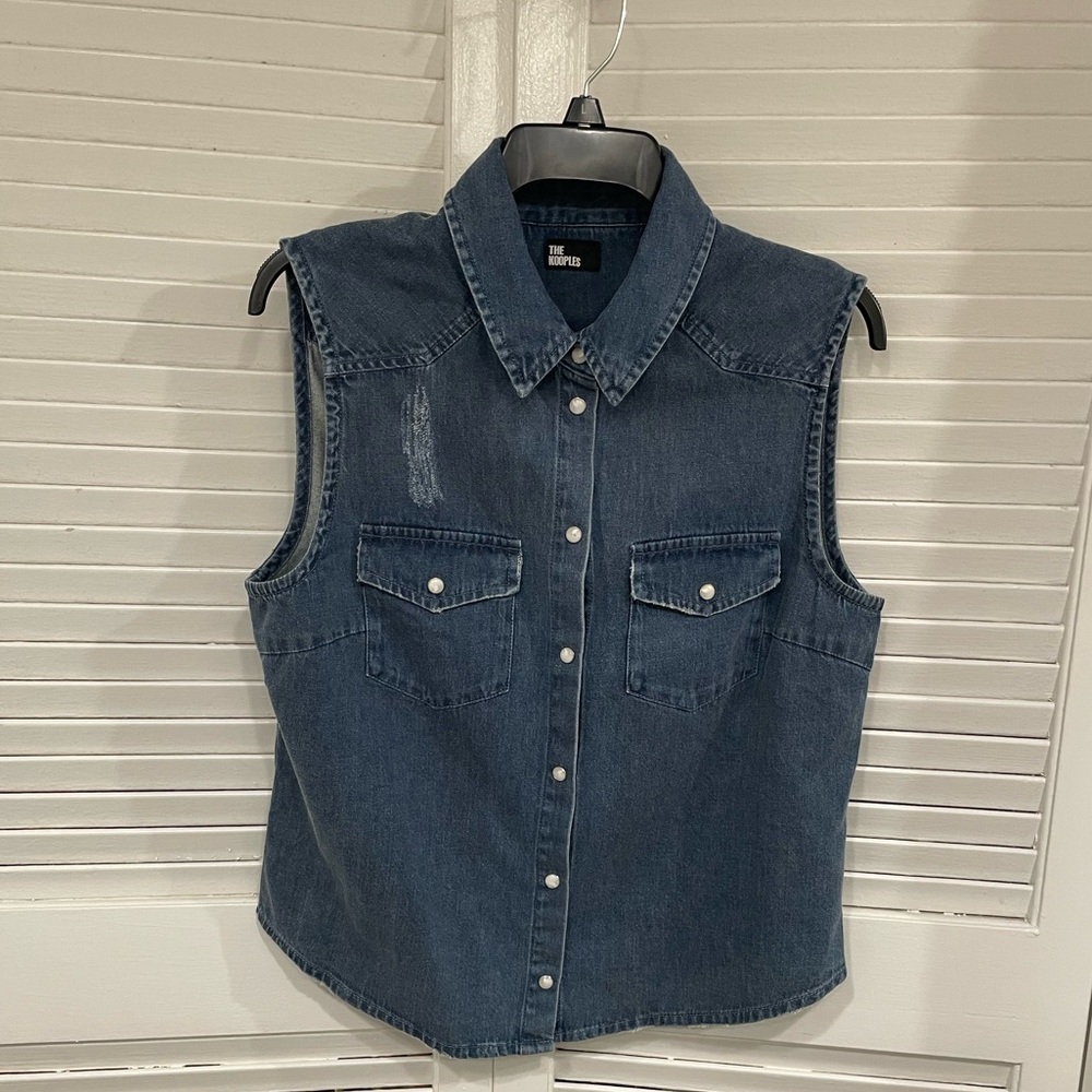 NWT The Kooples Blue Sleeveless Denim Button-Down Top (medium/large) - Picture 3 of 9